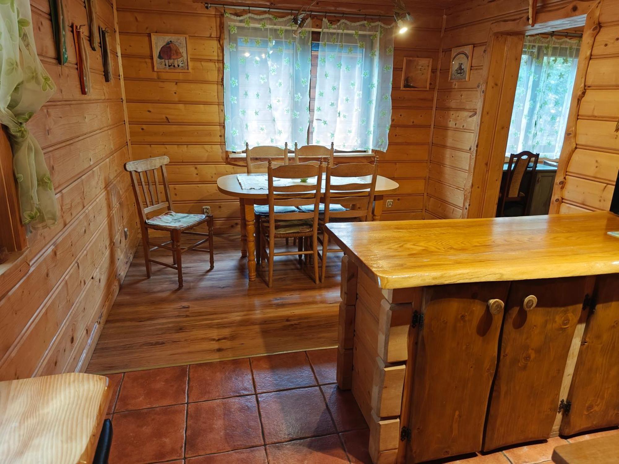 Cztery Pory Roku - Dom Villa Lutowiska Kültér fotó